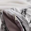 Jogo de Cama Marble Dreams - Edredom + Fronhas /  Deixe seu quarto parecer com um palácio com o jogo de cama Marble Dreams
