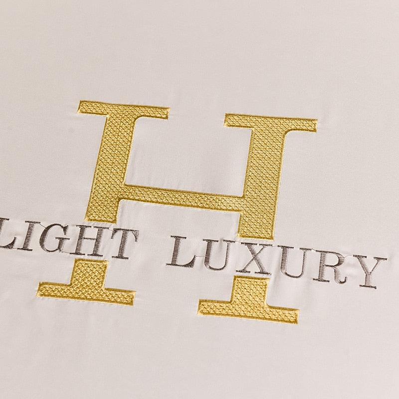 Jogo de Lençol + Fronhas em Cetim - Light Luxury