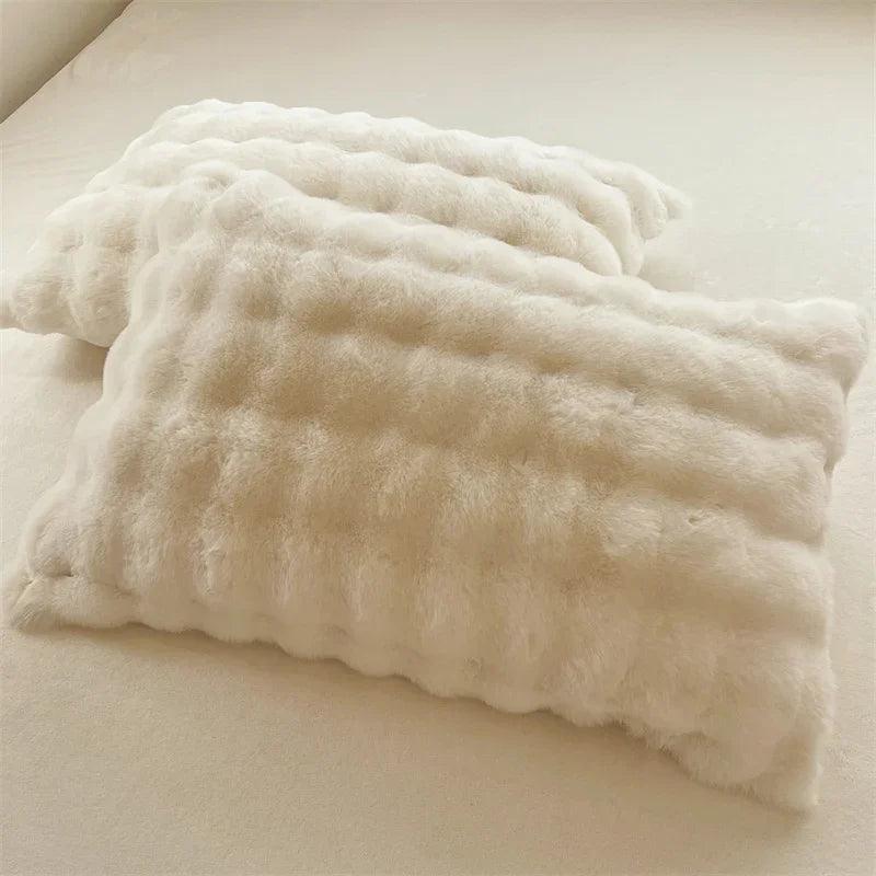 Jogo de Cama 4 Peças Sonho de Morfeu™ / Conforto Máximo e  Aconchego Peluciado para Suas Noites de Sono!