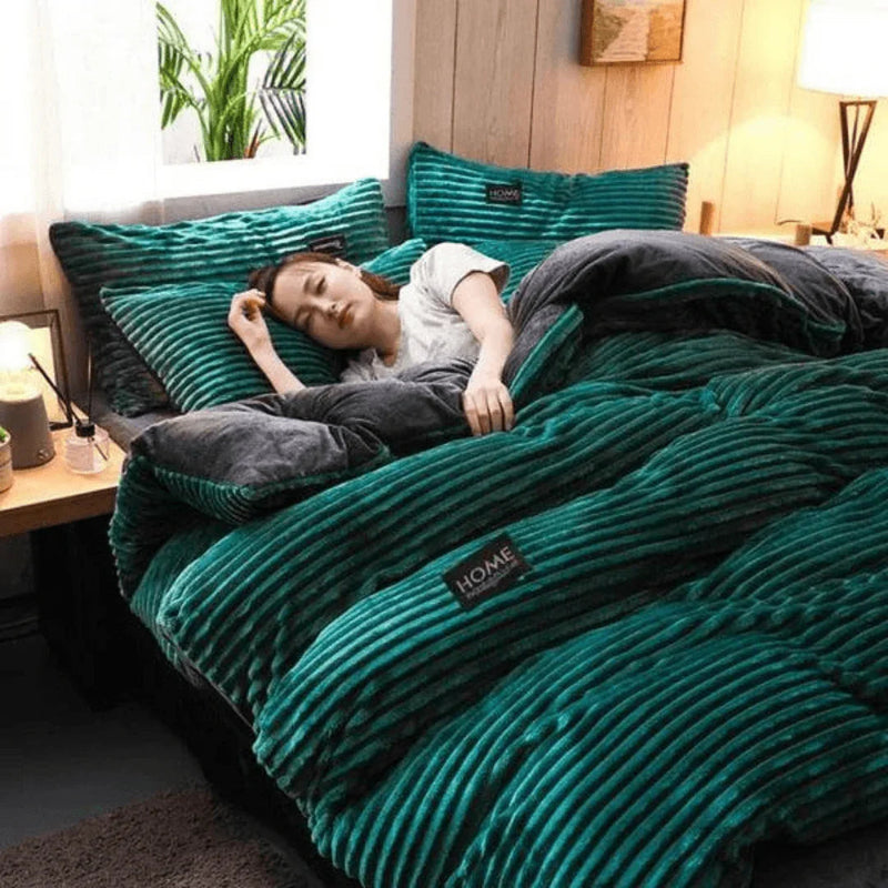 Jogo Completo de Roupas de Cama em Veludo Home™
